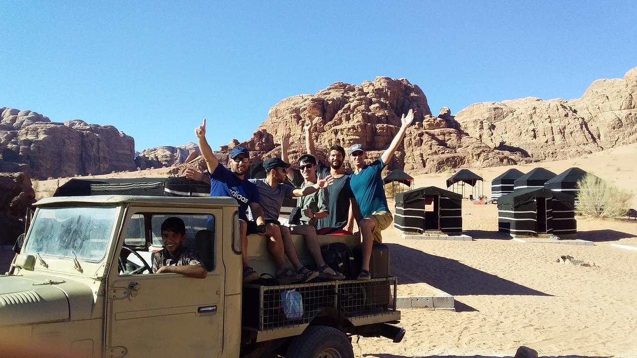 7 Pillars Camp & Jeep Tour In Wadi Rum Desert Екстериор снимка