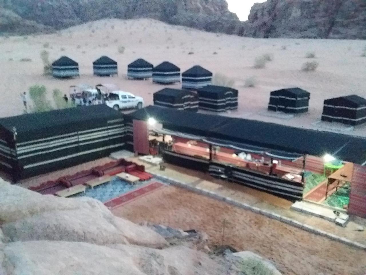 7 Pillars Camp & Jeep Tour In Wadi Rum Desert Екстериор снимка